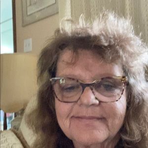 Meet your Posher, Diane